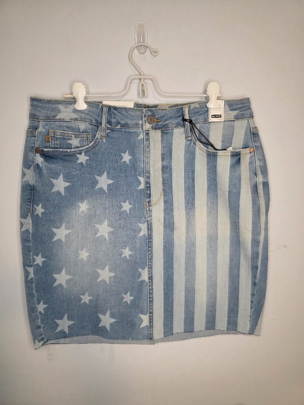Judy Blue High Waist Stars and Stripes Faded Jean Skirt Size 1XL NWT